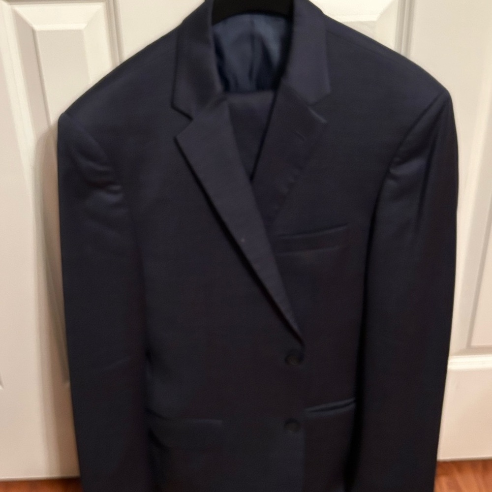 Kenneth Cole Blue Suit Elegant Tailored Design